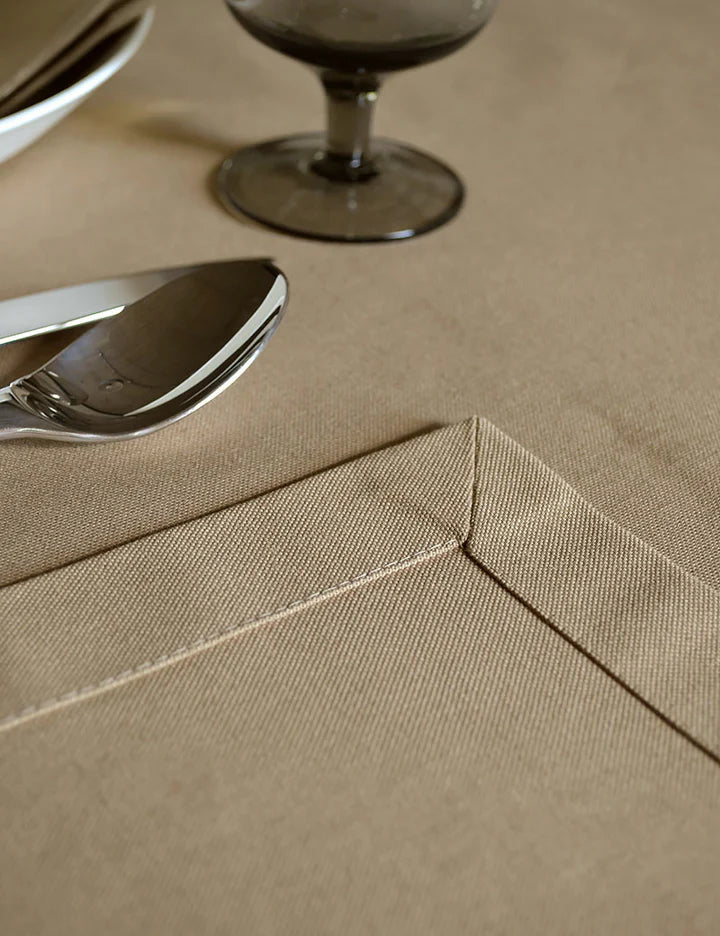 Obrus ​​Uni Cotton Cafe Latte