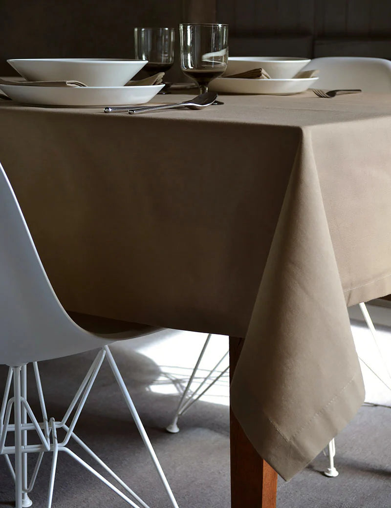 Obrus ​​Uni Cotton Cafe Latte