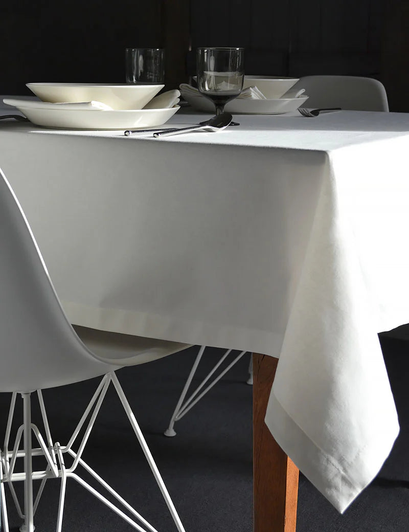 Obrus ​​Uni Bawełniany Kremowy Biały